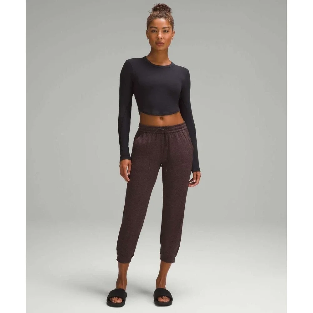 Lululemon Soft Jersey Classic-Fit Mid-Rise 7/8 Jogger Heathered Dark Espresso 10 - Picture 10 of 12